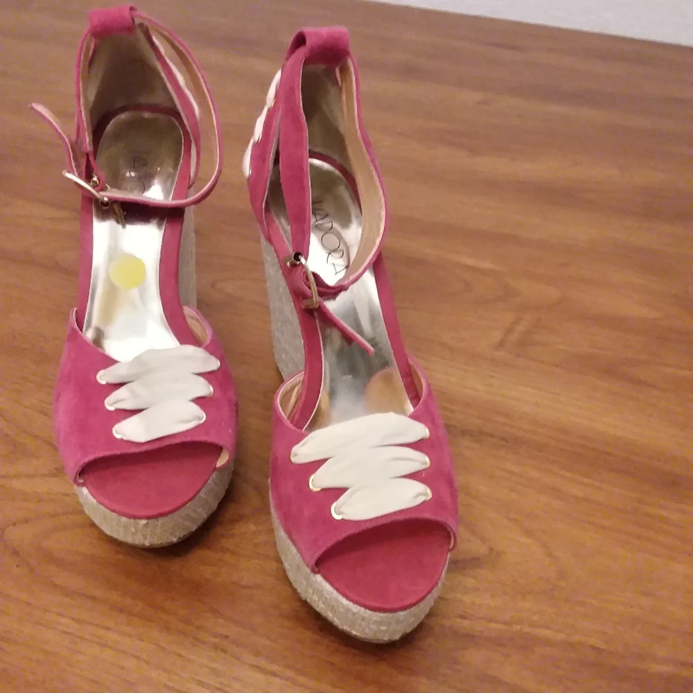 Isadora Sandals  wedge - Picture 6 of 11